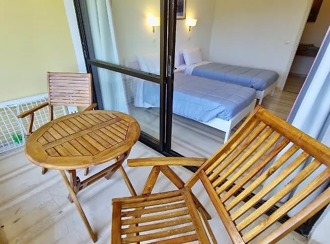 Alexandra 9 Appartement *